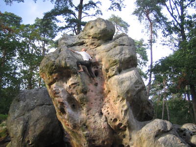 fontainebleau forest barefoot rock climbing france artist