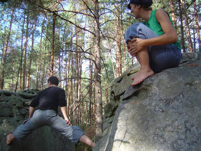 fontainebleau rock climbing france laia sadnrni hellekin o wolf
