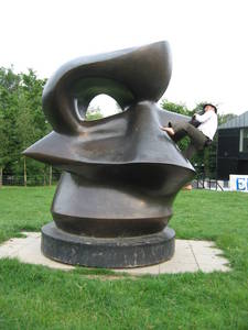 henry moore sculpture climbing spindle piece heath bunting